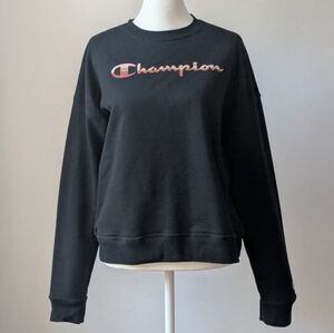 Champion Lady's Long Sleeve Black Midweight Crewneck Classic Sweatshirt